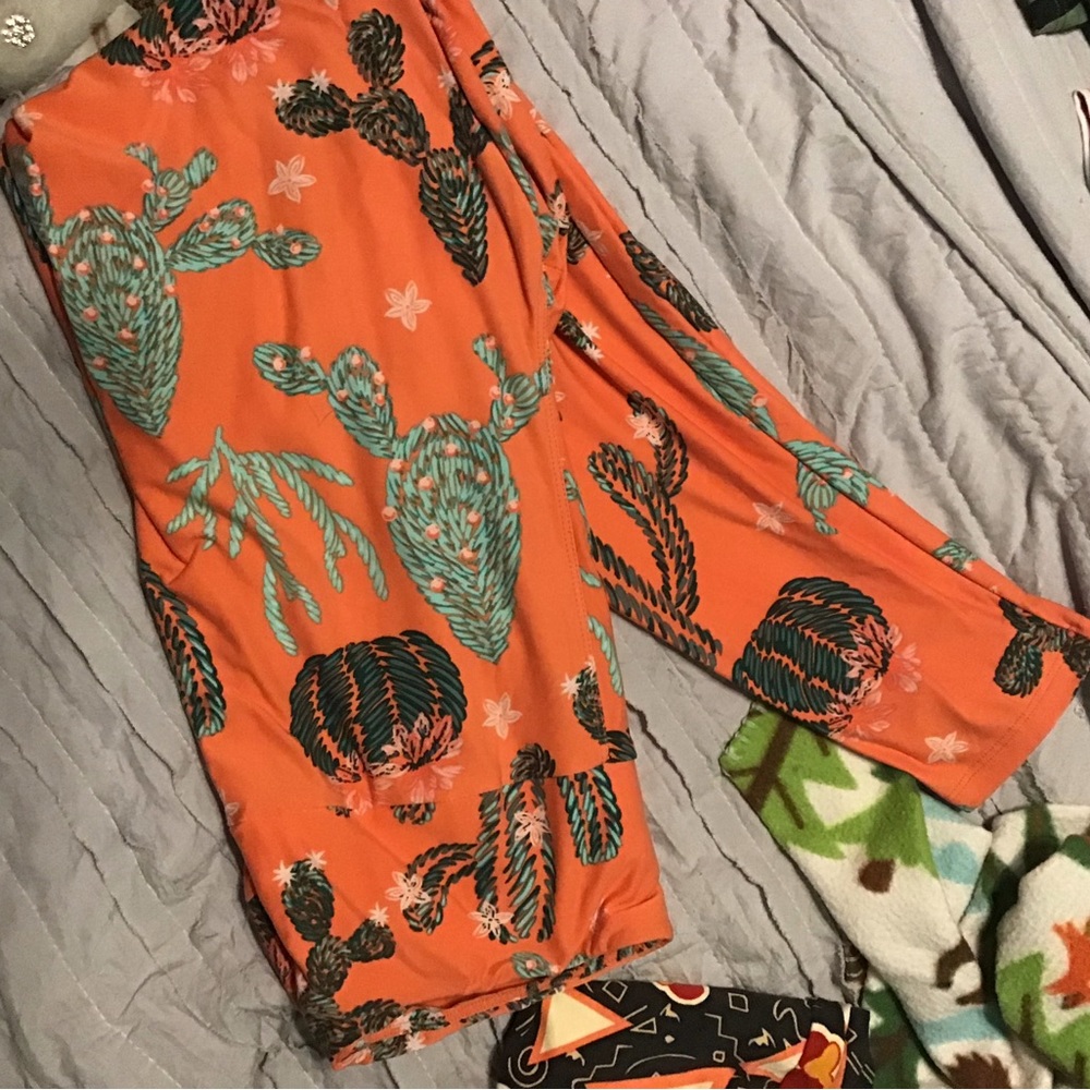 Cactus Lularoe Leggings